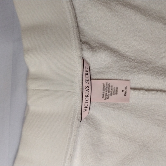 VS Sweat Shorts Size M Like New - Picture 5 of 5